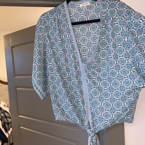 Max studio Tye shirt